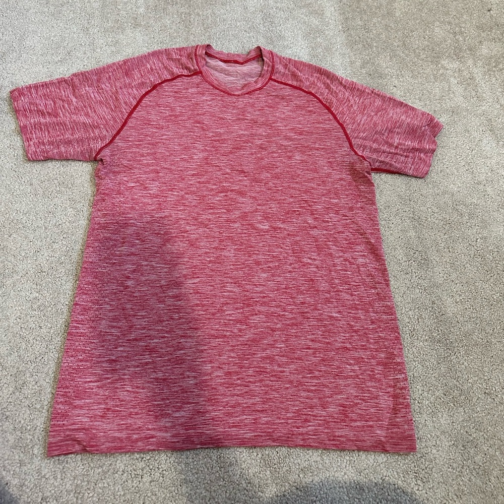 old style mens lululemon tee